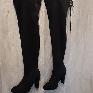 Black thigh high 4-in heel faux suede material size 10 Forever